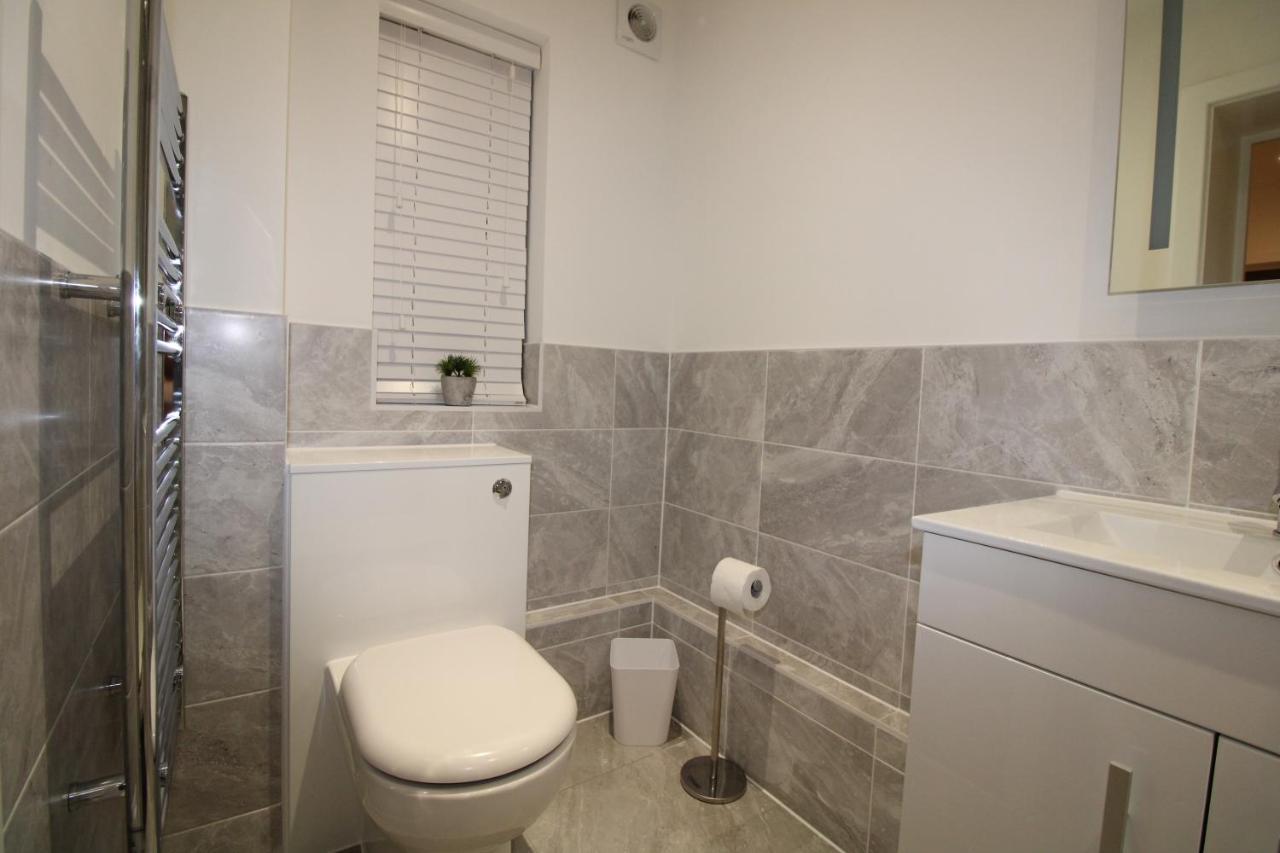 No 10 @Short Stays Basingstoke Eksteriør billede